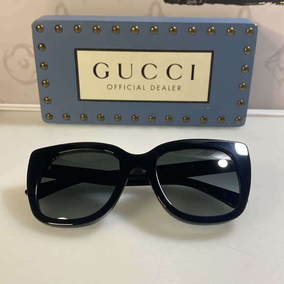 New Gucci Women's GG0163SN 001 51mm Sunglasses - Picture 12 of 12